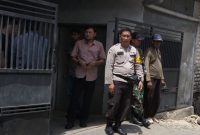 Polisi saat terjun ke TKP 