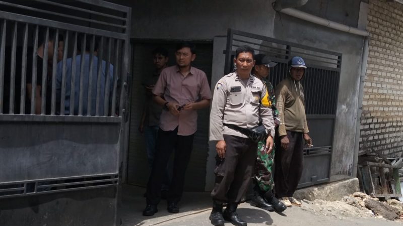 Polisi saat terjun ke TKP 