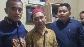 Basri Ketua Tani Merdeka Pamekasan saat melayat ke rumah duka Affan Kurniawan.