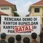 Ilustrasi demo batal.