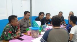 Polisi saat temui SPPG Pegantenan Pamekasan.
