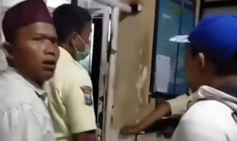 Hasil tangkapan layar video viral.