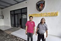 Wahyu dan kuasa hukumnya di Mapolres Pamekasan.