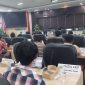 DPRD Tani Merdeka Indonesia Kabupaten Pamekasan saat beraudiensi di kantor DPRD Pamekasan, Selasa (18/11/2025).