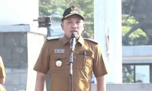 Bupati Sampang H Idi.