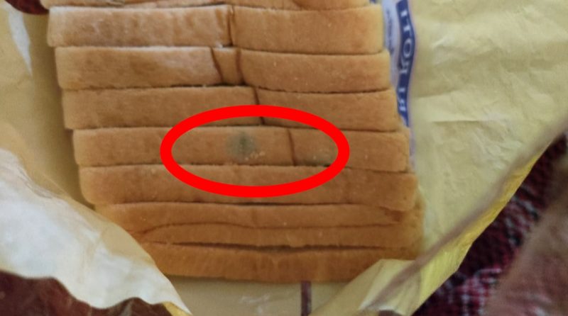 Roti MBG yang hampir kadaluarsa.