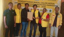Dua figur resmi mendaftarkan diri sebagai bakal calon Ketua Dewan Pimpinan Daerah (DPD) Partai Golongan Karya (Golkar) Kabupaten Pamekasan untuk periode 2025–2030. Keduanya adalah Djohan Susanto dan Imam Syafii Yahya.