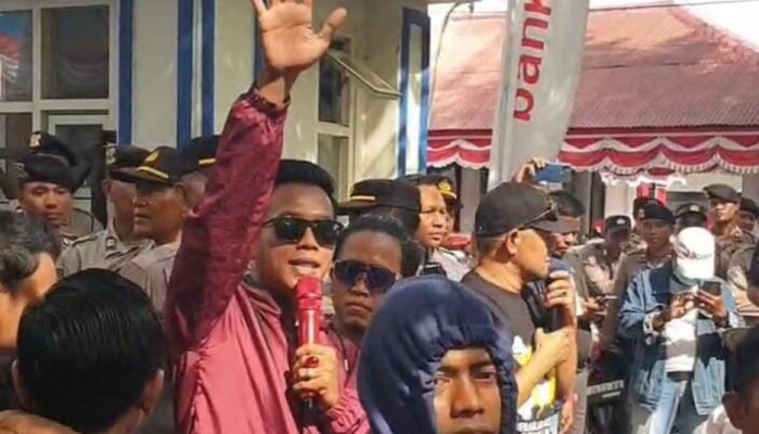 Iqbal Aktivis Pamekasan.