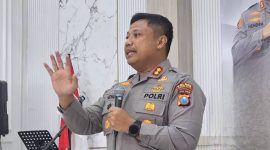 Meski Kapolres Pamekasan AKBP Hendra Eko Triyulianto telah mengingatkan keras masyarakat agar tidak menerbangkan balon udara api. (Dok: Foto/Media Jatim).