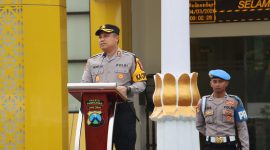 Polres Pamekasan melakukan pengamanan ketat untuk kelancaran ibadah peringatan Wafat Yesus Kristus (Jumat Agung) dan Hari Raya Paskah tahun 2026 di wilayah Kabupaten Pamekasan.