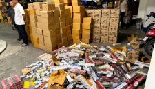 Sopir Berhasil Kabur, 936 Ribu Batang Rokok Ilegal Dilimpahkan ke Bea Cukai Madura