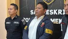 Kasatreskrim Polres Pamekasan AKP Yoyok Hardianto (tengah).