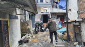 Polisi saat olah TKP (Foto: Jatimnet/Madura hari ini).