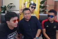 Lagu Warung Madura Artis Aldi Taher Bikin Heboh.