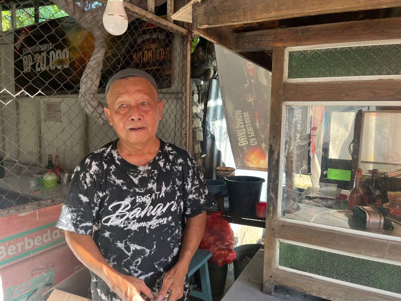 Pak Mat.