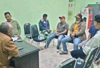Formaasi saat audiensi di Dispendukcapil Pamekasan.
