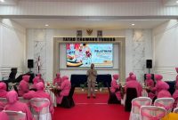 Bidik Kapasitas Anggota, Bhayangkari Polres Pamekasan Ikuti Pelatihan Table Manner.