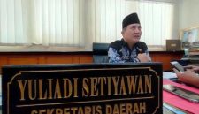 Pemerintah Kabupaten Sampang menyatakan tidak akan mentoleransi pelanggaran dalam pelaksanaan Program Makan Bergizi Gratis (MBG). SPPG yang terbukti tidak memenuhi ketentuan dapat direkomendasikan untuk ditutup.