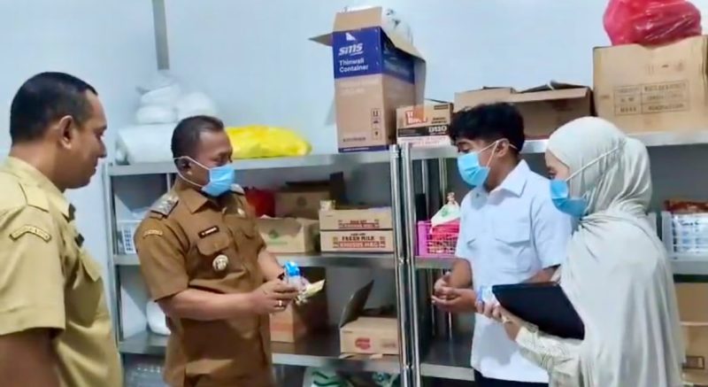 Satgas MBG Pamekasan saat melakukan sidak ke Dapur SPPG Proppo.