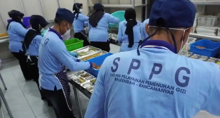 Sejumlah Karyawan SPPG.