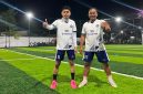 Pemain Wartawan FC Pamekasan Idrus Ali (kiri) dan Andi (kanan).