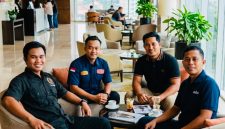 DARI KANAN: Ketua PWI Sumenep Faisal Warid, Ketua PWI Pamekasan Hairul Anam, Ketua PWI Sampang Hanggara Pratama Syahputra, dan Ketua PWI Bangkalan Mahmud Ismail. (Ist)