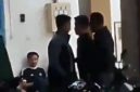 Tangkapan layar video detik-detik saat penangkapan.