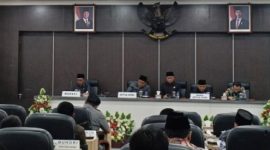Ruang sidang.