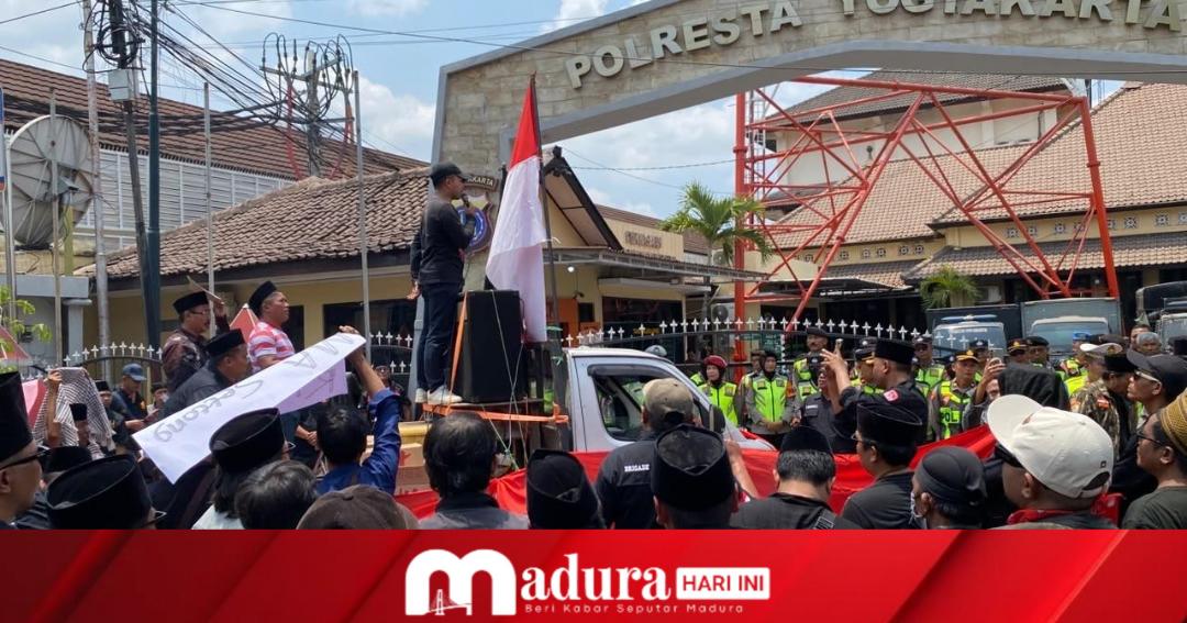 GEGER YOGYAKARTA! KMY Gelar Istighasah, 1.000 Warga Madura Kawal Pemeriksaan Pengurus