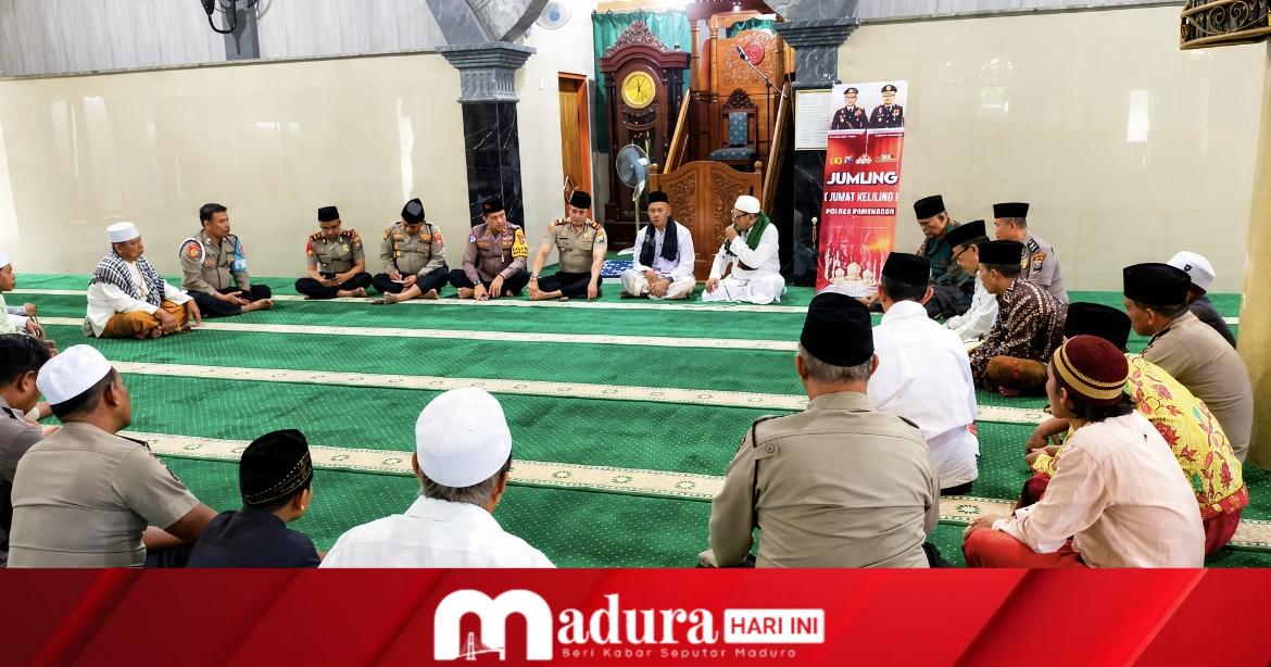 Polisi Pamekasan Punya Program Jumat Keliling , Pastikan Ibadah Sholat Berjalan Lancar